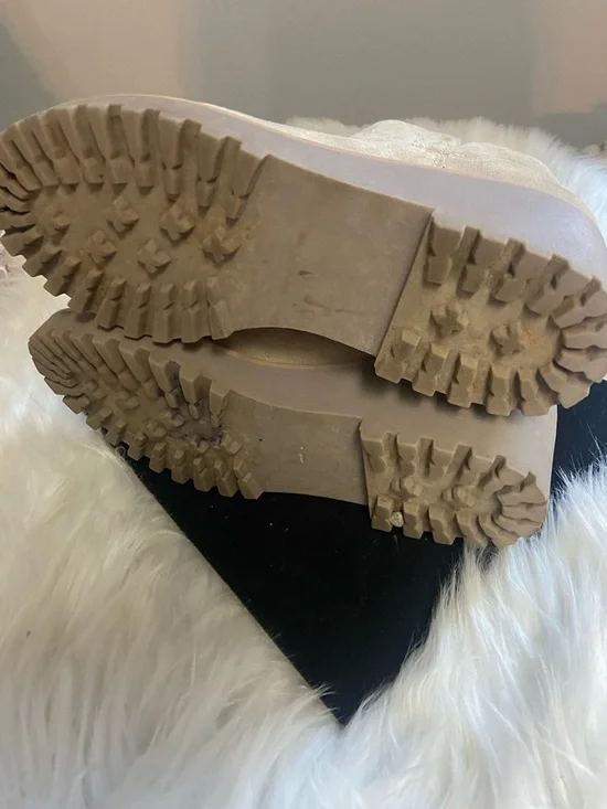 Dolce Vita Rango Sz 8 Women's Suede Lug Boot - Beige - Picture 6 of 9